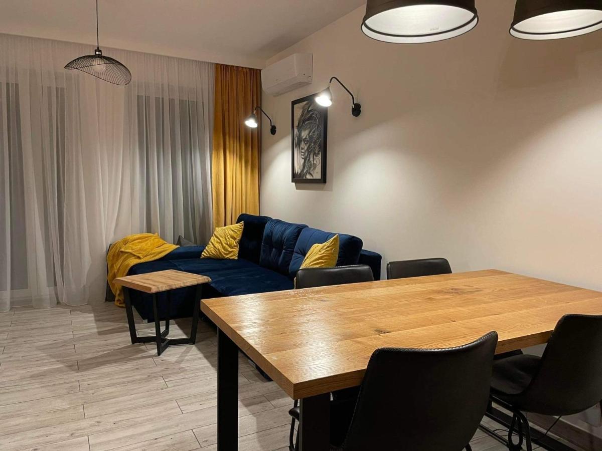 Livra Apartaments III 波别罗沃 外观 照片